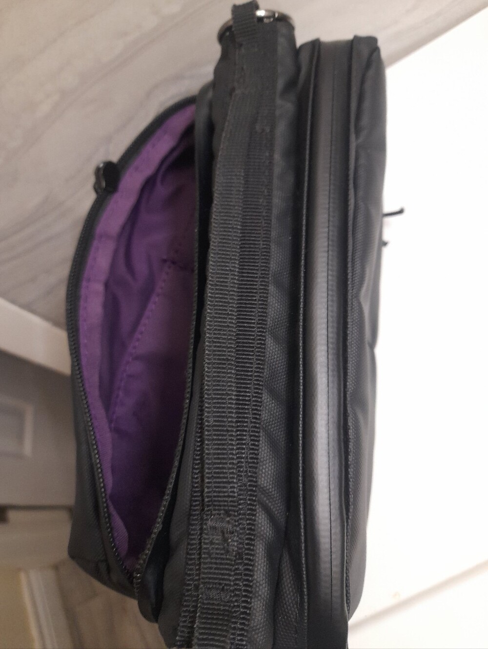 Topologie Bottle Sacoche Bag "Flaws" - Picture 9 of 16